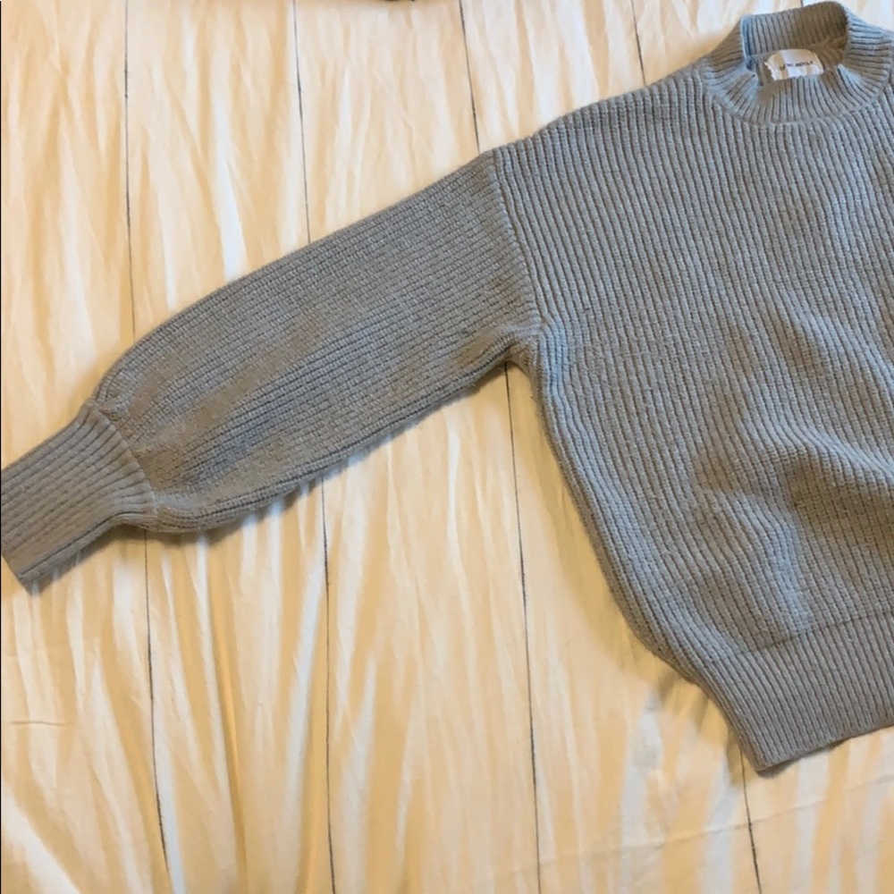 Grey sweater - Picture 2 of 3